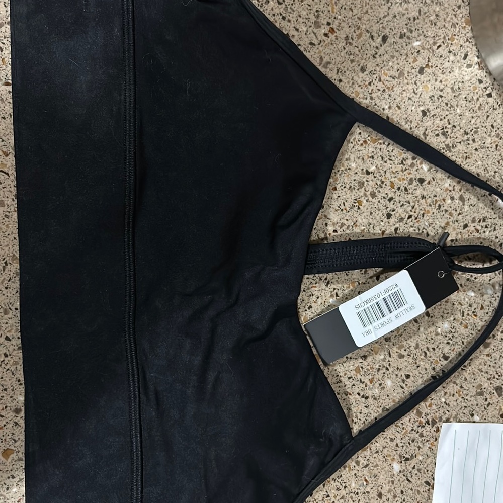 Savvi swallow bra. Size small